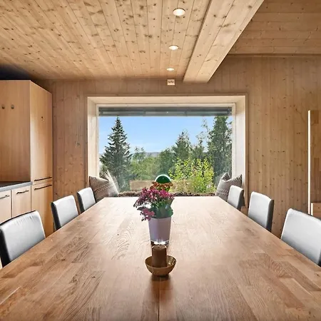 Modern Retreat Private